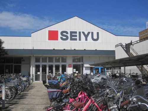近くの西友 中浦和店まで556m(徒歩7分)