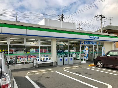 近くのファミリーマート 倉敷大内店まで758m(徒歩10分)
