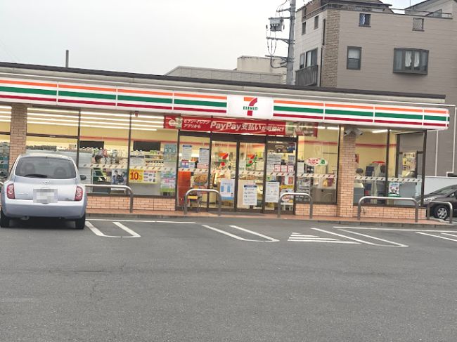近くのセブンイレブン 高崎鶴見町店まで439m(徒歩6分)