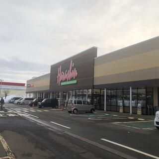 近くの原信　桜町店まで581m（徒歩8分）