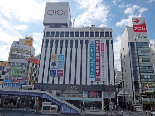 近くの上野 マルイまで981m（徒歩13分）