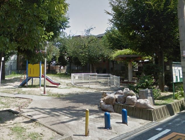 近くの木川西公園まで581m(徒歩8分)