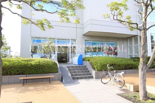 近くのローソン 浦安入船店まで390m（徒歩5分）