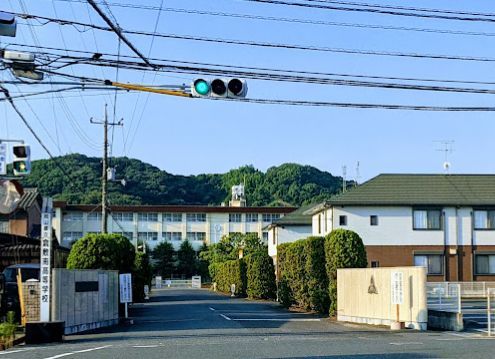 近くの岡山県立倉敷南高校まで461m(徒歩6分)