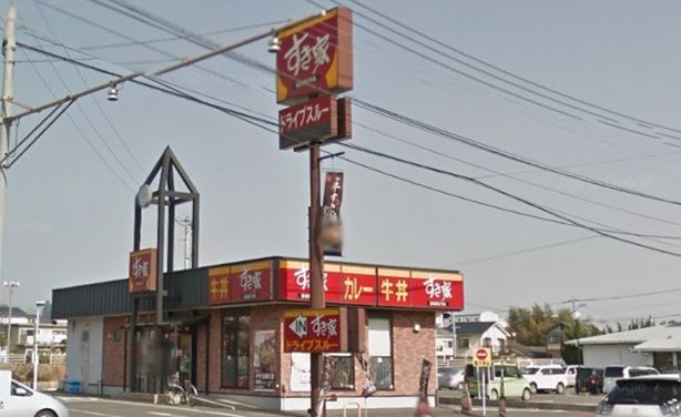 近くのすき家 57号諫早小川町店まで732m(徒歩10分)