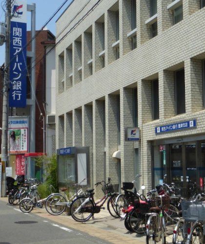 近くの関西みらい銀行 豊津西支店まで708m（徒歩9分）