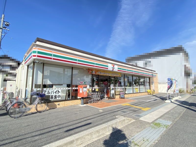 近くのセブンイレブン 草津野村5丁目店まで436m(徒歩6分)