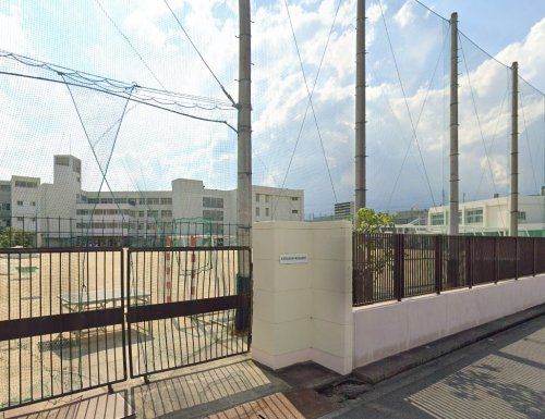 近くの大阪市立瑞光中学校まで301m(徒歩4分)