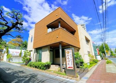 近くの病児病後児保育施設かるがもまで1,662m（徒歩21分）