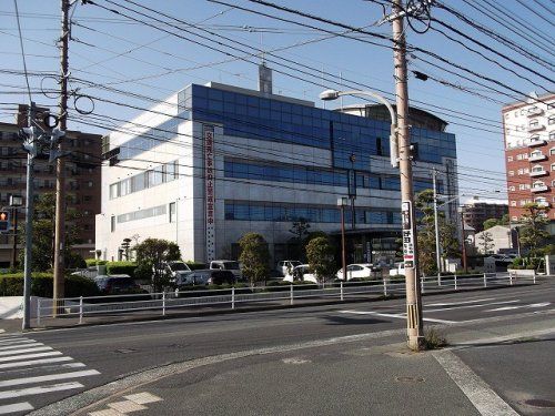 近くの折尾警察署まで1,410m(徒歩18分)