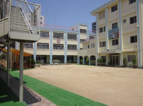 近くの愛德幼稚園まで631m（徒歩8分）