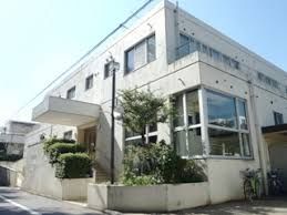 近くの目黒区 大岡山東住区センターまで250m（徒歩4分）