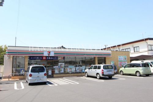 近くのセブン・イレブン三郷鷹野3丁目店まで1,204m(徒歩16分)