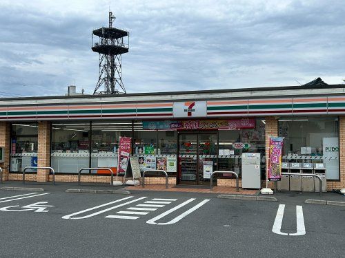近くのセブンイレブン さいたま中尾店まで481m（徒歩7分）