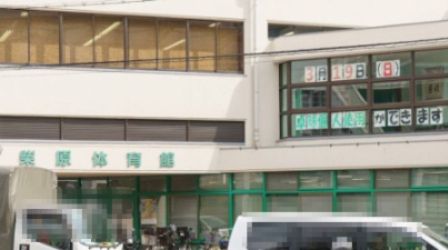 近くの豊中市立 柴原体育館まで348m（徒歩5分）