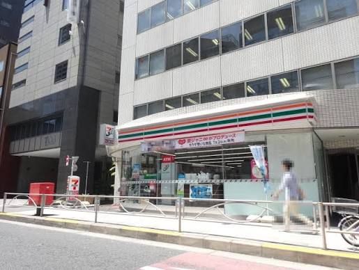 近くのセブンイレブン 芝フロントビル店まで165m(徒歩3分)
