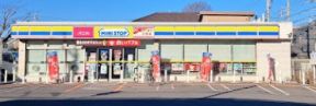 近くのミニストップ 小金井梶野町店まで509m（徒歩7分）