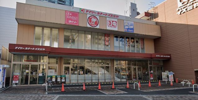 近くのイズミヤ 天六樋之口店まで275m（徒歩4分）