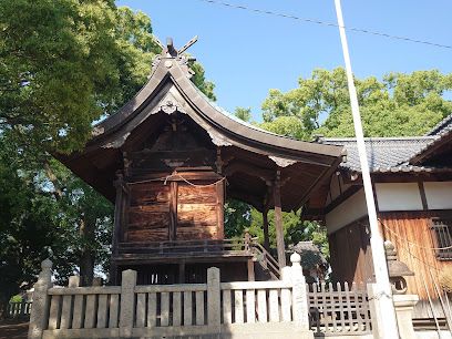 近くの三井八幡宮まで769m（徒歩10分）