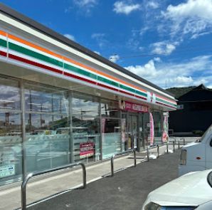 近くのセブンイレブン 倉敷福田古新田店まで874m（徒歩11分）
