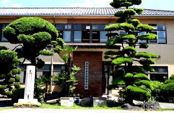 近くの高崎市歴史民俗資料館まで2,447m（徒歩31分）