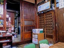 近くの進開屋そば店まで332m(徒歩5分)