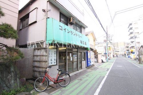 近くのコインランドリー埼玉屋まで387m（徒歩5分）