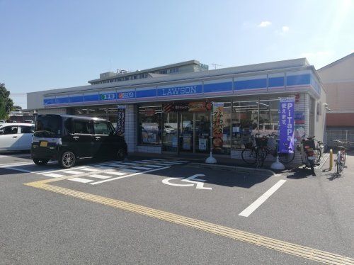 近くのローソン 草津東矢倉三丁目店まで755m（徒歩10分）