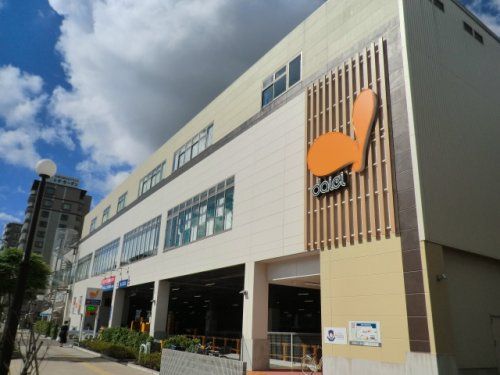 近くのダイエー浦安駅前店まで517m（徒歩7分）