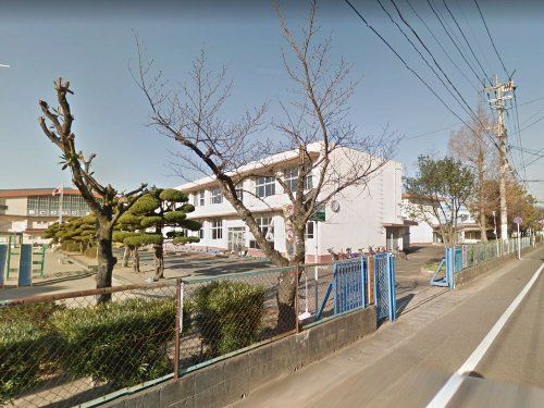 近くの大村市立三城小学校まで96m(徒歩2分)