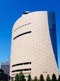 近くの大阪歴史博物館まで606m（徒歩8分）