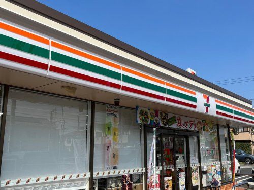 近くのセブンイレブン 一宮東五城店まで178m(徒歩3分)