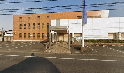近くのハナ信用組合前橋支店まで180m（徒歩3分）
