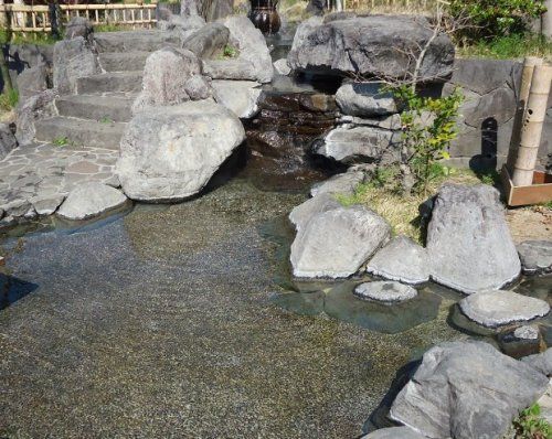 近くの玉名の足湯まで695m（徒歩9分）