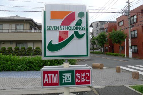 近くのセブンイレブン 北浦和駅東店まで151m（徒歩2分）