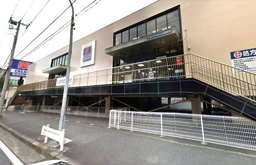 近くのクリエイトＳ・Ｄ 横浜六ツ川店まで329m（徒歩5分）