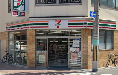 近くのセブンイレブン 大阪日本橋東3丁目店まで213m(徒歩3分)