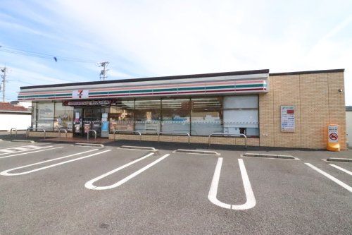近くのセブン-イレブン 犬山羽黒新田店まで1,405m(徒歩18分)