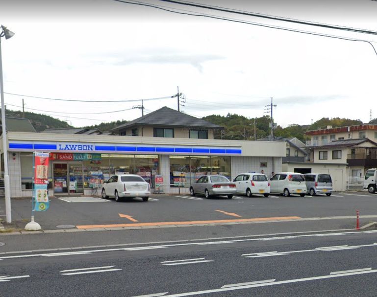 近くのローソン 玉野田井三丁目店まで442m（徒歩6分）