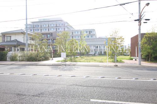 近くの東京ベイ・浦安市川医療センターまで457m（徒歩6分）