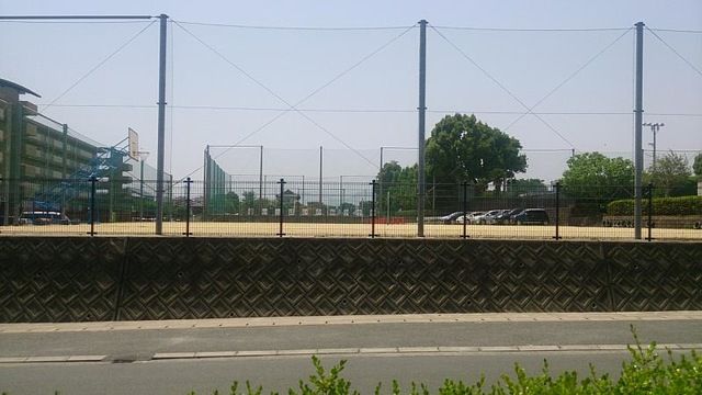 近くの熊本市立楠中学校まで2,336m(徒歩30分)