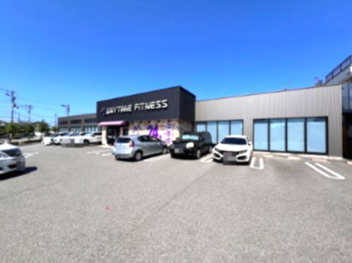 近くのエニタイムフィットネス 徳島住吉店まで1,665m(徒歩21分)