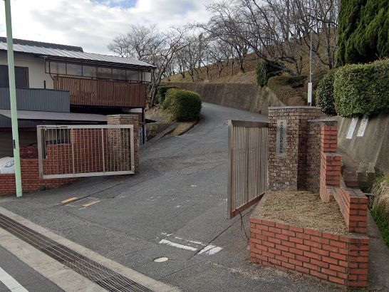 近くの倉敷市立倉敷翔南高校まで559m（徒歩7分）