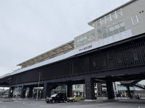 近くの金沢八景駅(シーサイドライン)まで516m(徒歩7分)