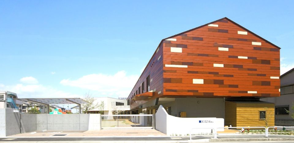 近くの金田幼稚園まで708m(徒歩9分)