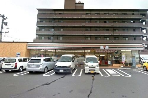 近くのセブンイレブンまで153m（徒歩2分）