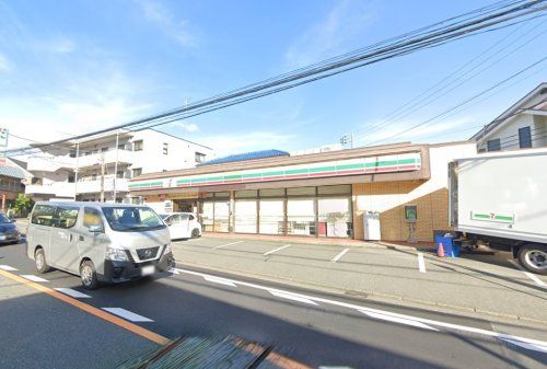 近くのセブンイレブン 南戸塚店まで625m(徒歩8分)