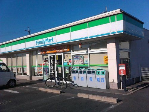 近くのファミリーマート 甲西三雲店まで2,910m(徒歩37分)