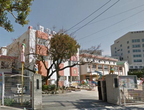 近くの認定こども園百合幼稚園まで311m(徒歩4分)