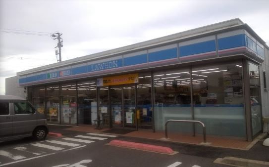 近くのローソン 長崎深堀町二丁目店まで818m(徒歩11分)